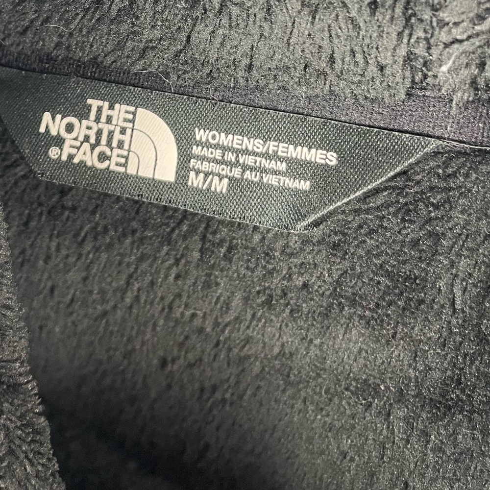 The North Face Black Pull-Over Logo Fleece Size Medium - Picture 3 of 5